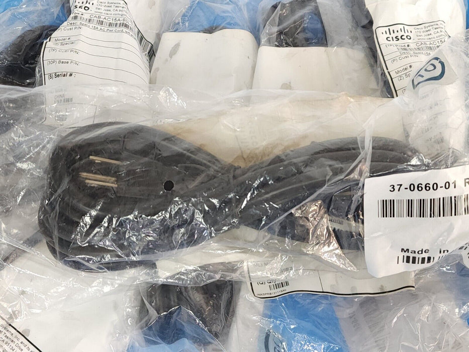 LOT OF 8 NEW CISCO 37-0660-01 ANGLED AC POWER CORDS 8FT 125 VAC 15 AMP