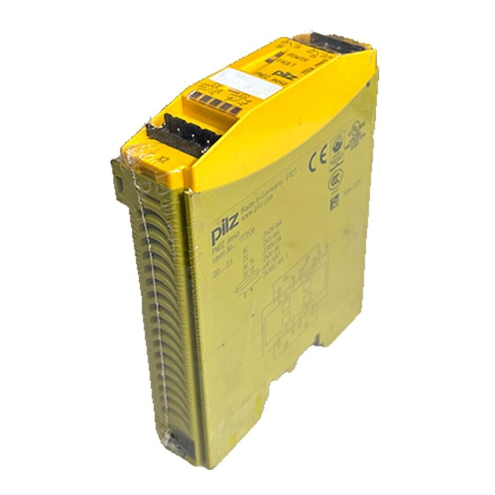 NEW SEALED PILZ PNOZ mo4p / PNOZmo4p EXPANSION MODULE RELAY 773536