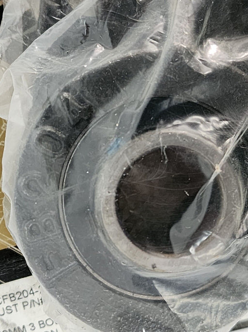 NIB PEER UCFB204-20MM FLANGED BEARING 20MM 3-BOLT FLANGE BRACKET