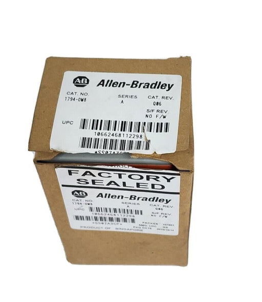 NIB ALLEN BRADLEY 1794-OW8 SER. A FLEX 8 POINT DIGITAL OUTPUT MODULE