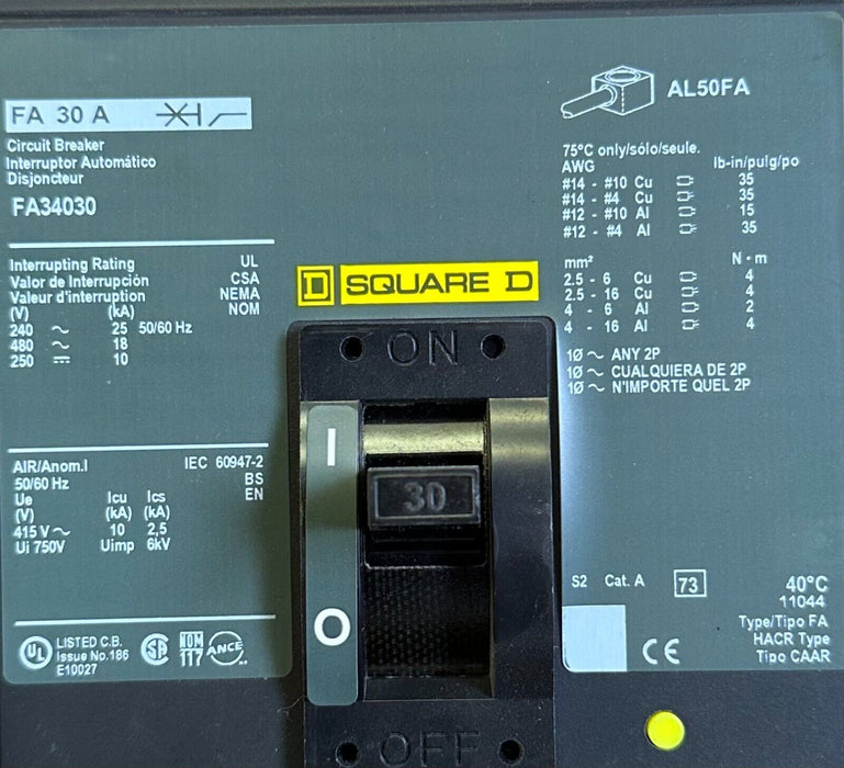 NEW SQUARE D FA34030 FA 30 A I-LINE PLUG-ON CIRCUIT BREAKER S2 50/60Hz 30A 3P
