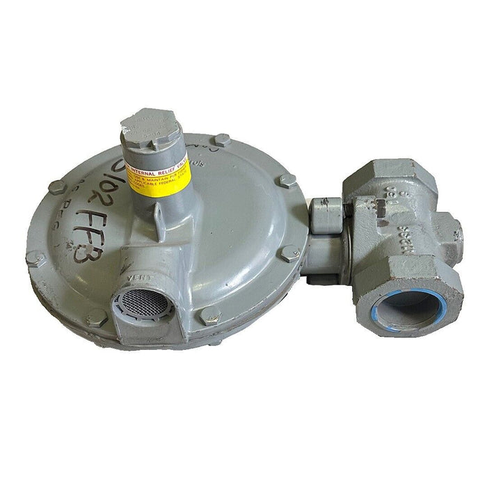 NEW FISHER S102 GAS REGULATOR W/ INTERNAL RELIEF VALVE T12159 3/8'' 5.5-8.5'' WC