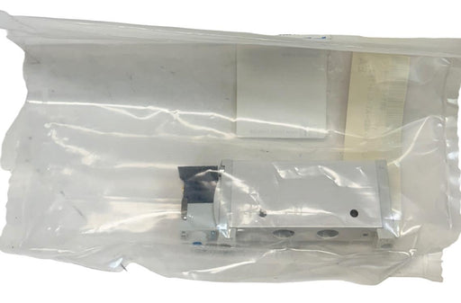 NEW FESTO VUVG-L14-M52-AT-G18-1P3 / 566499 5/2 SOLENOID VALVE 24VDC 14mm NSFS