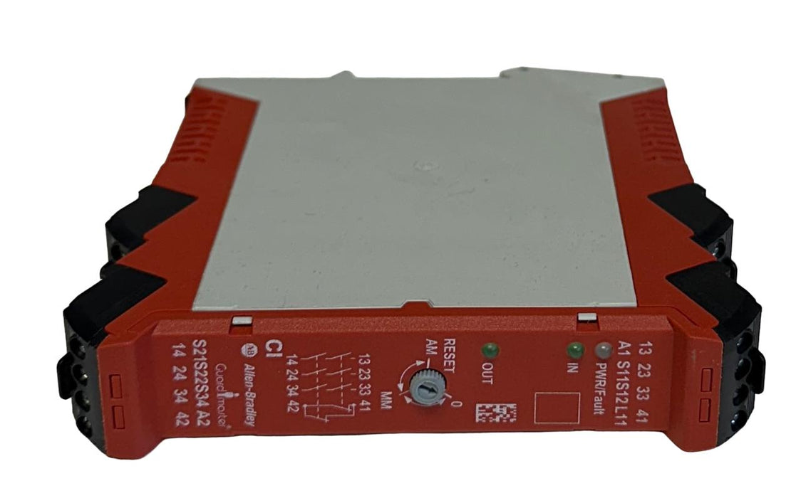 ALLEN BRADLEY 440R-S13R2 /A Guardmaster SINGLE INPUT SAFETY RELAY 24VDC USNP
