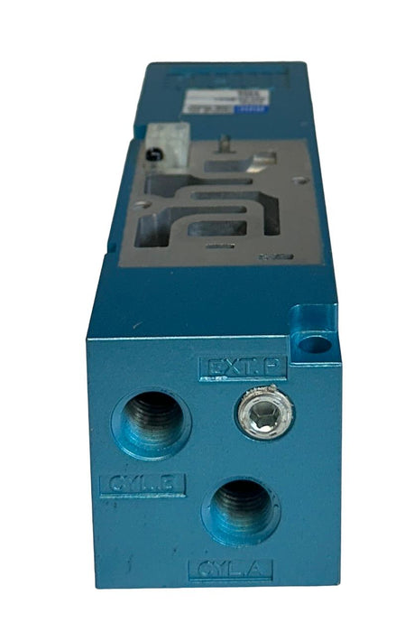 MAC 82A-0A-BKA= / 82A-0A-BKA / 82A0ABKA PNEUMATIC MANIFOLD BASE 1/4'' NPT NSNP