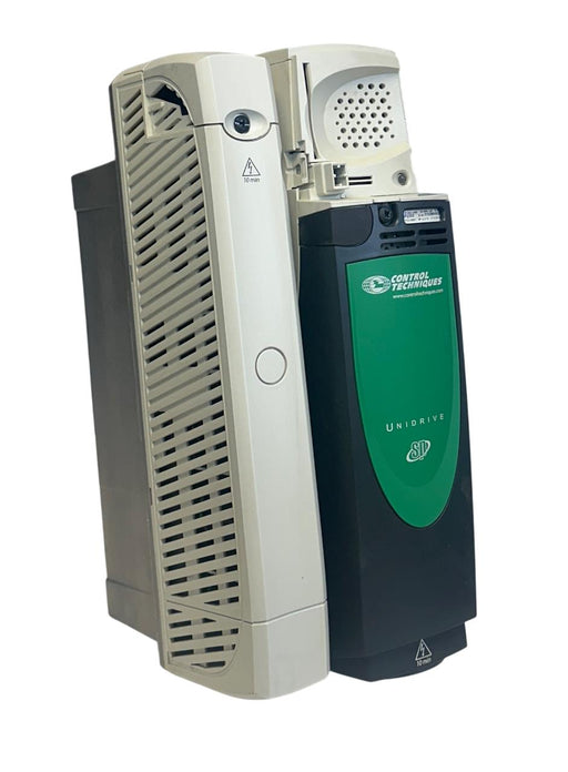 CONTROL TECHNIQUES SP2202 UNIDRIVE 200-240VAC 4/5.5kW 5/7.5HP 3PH 18.2A USNP