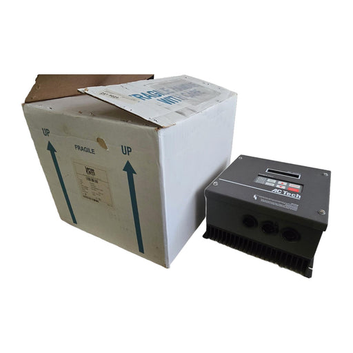LENZE AC Tech M3450C / 13479363 MC3000 AC DRIVE VFD 5HP 400/480VAC 3PH NSMP