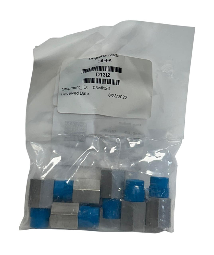 6 SWAGELOK SS-4-A / SS4A STAINLESS STEEL PIPE FITTING ADAPTER 1/4'' NPT 316 NSFS