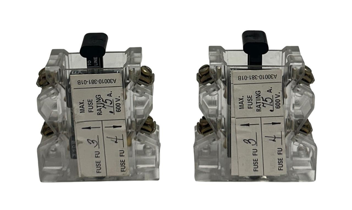 2 SQUARE D A300110-381-01B / 9999 SFR-4 AUXILIARY FUSE HOLDER 2-FUSE 600VAC USNP