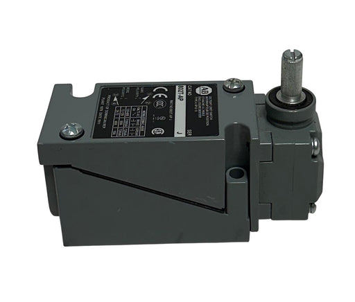 ALLEN BRADLEY 802T-AP /J BULLETIN 802T OILTIGHT LIMIT SWITCH 40146-474-63 NSNP