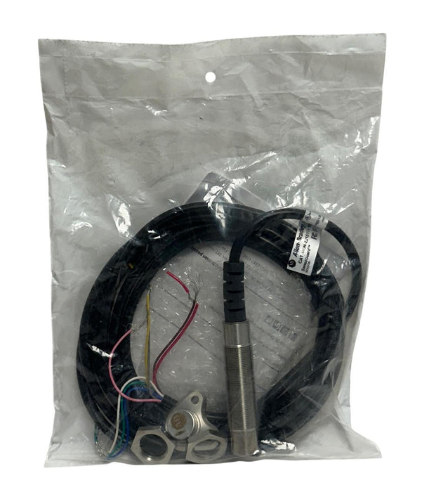 ALLEN BRADLEY 440N-Z21S17A /B SensaGuard NON-CONTACT SWITCH 24VDC 3M CABLE NSFS
