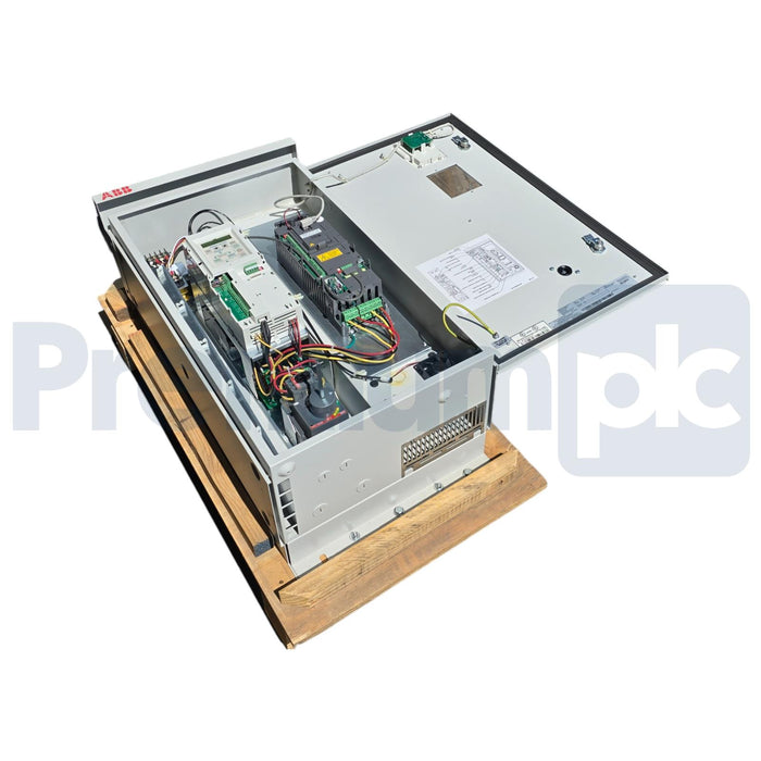 ABB ACH550-BCR-012A-4+B058+F267 ACH550 HVAC AC DRIVE 7.5 HP, 380-480V 11.9A NSMP