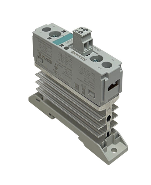 2 SIEMENS 3RF2310-1AA02 / 3RF23101AA02 SIRIUS SEMICONDUCT CONTACTORS VAC/DC NSMP