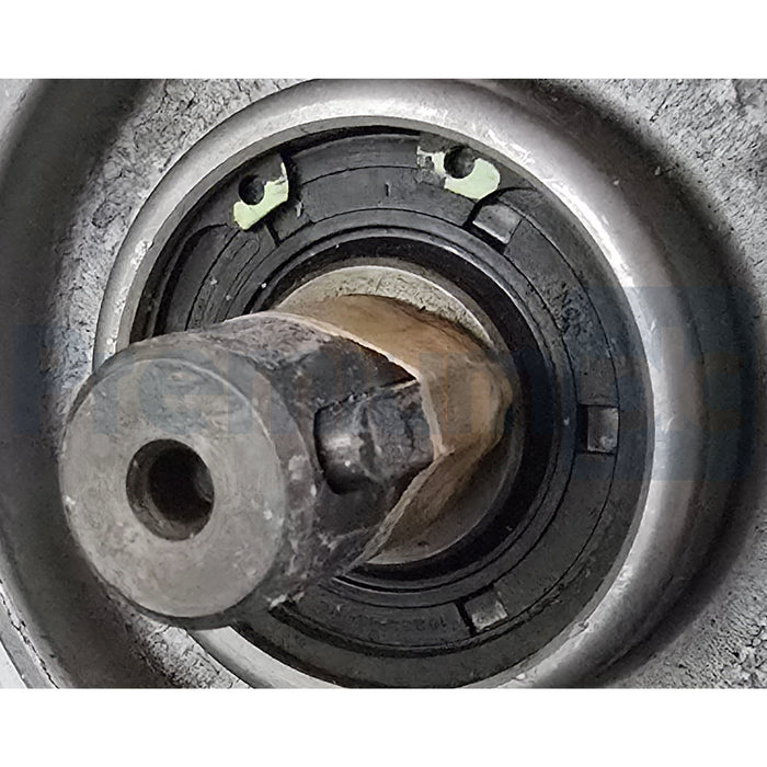 EATON DANFOSS 70423-LBA HYDRAULIC PISTON PUMP ASY AAHLAM01010AA00000A0A NSNP