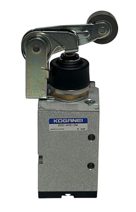 KOGANEI 200-4MC-3W / 2004MC3W MECHANICAL SOLENOID VALVE W/ ROLLER LEVER OEM NSNP