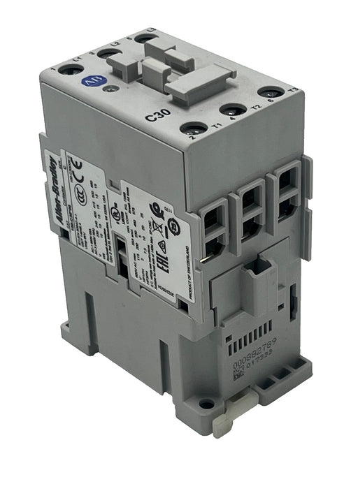 ALLEN-BRADLEY 100-C30D00 /C IEC Contactor  30A , 3-Pole 3 N-O 110/120V COIL NSMP