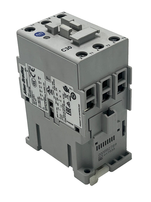 ALLEN-BRADLEY 100-C30D00 /C IEC Contactor  30A , 3-Pole 3 N-O 110/120V COIL NSMP