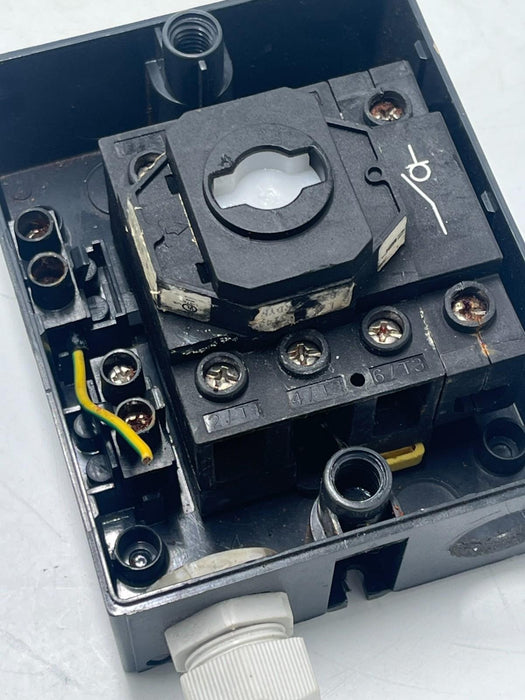 RS PRO 466-249 Rotary Isolator Switch 20A 4Pole DIN Rail Mount Non-Fused IP65