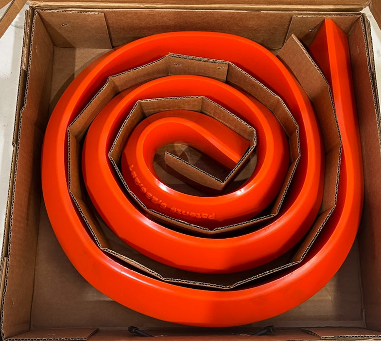 Ultratech 2100 Ultra-Spill Berm 10-Ft Polyethylene Tarp Dike Containment Barrier