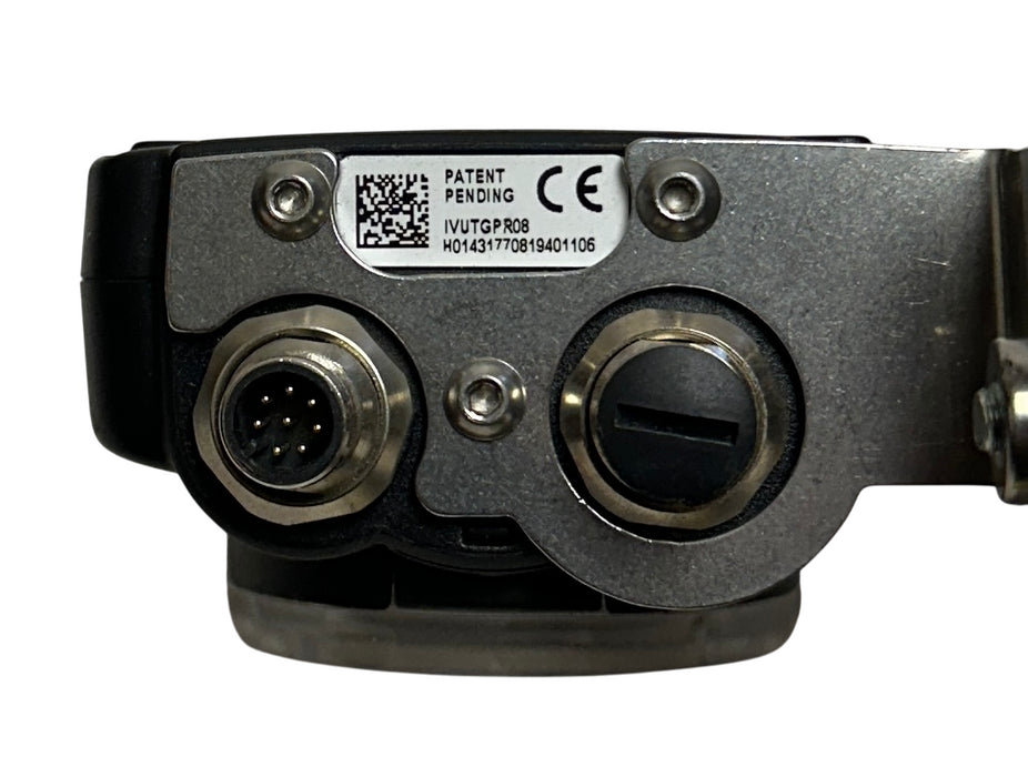 BANNER IVUTGPR08 / 81940 iVu SERIES IMAGE SENSOR I/O 8mm PNP RED w/ BRACKET USNP