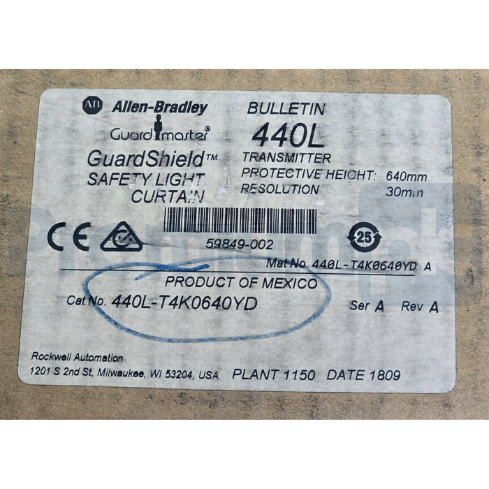 Allen-Bradley 440L-T4K0640YD /A GuardShield Light Curtain Transmitter 640mm NSMP