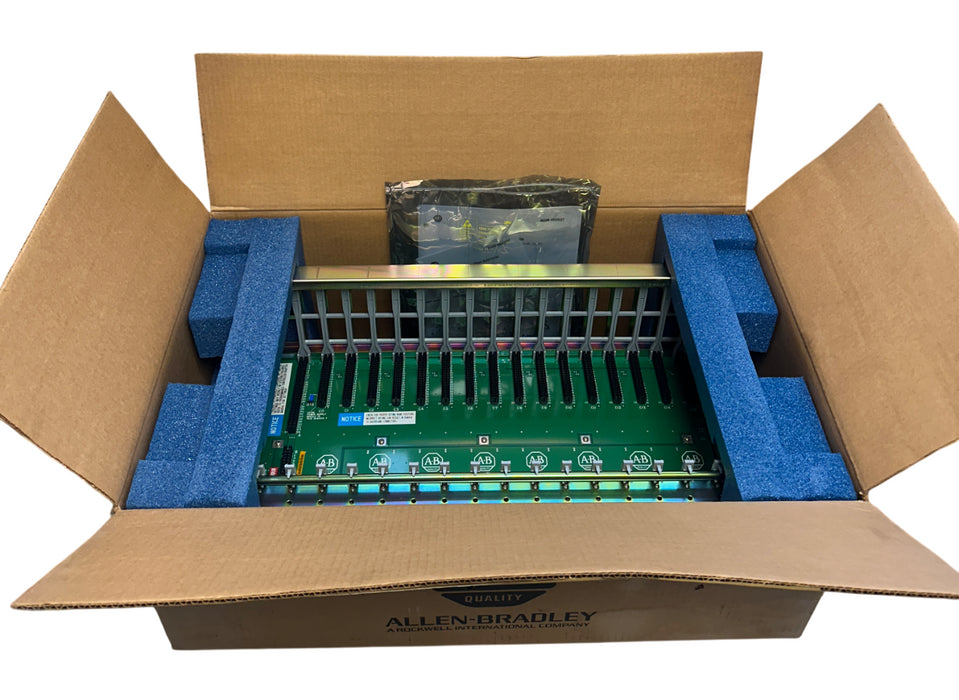ALLEN BRADLEY 1771-A4B /B PLC-5 UNIVERSAL INPUT/OUTPUT CHASSIS 16-Slot 24A NSMP