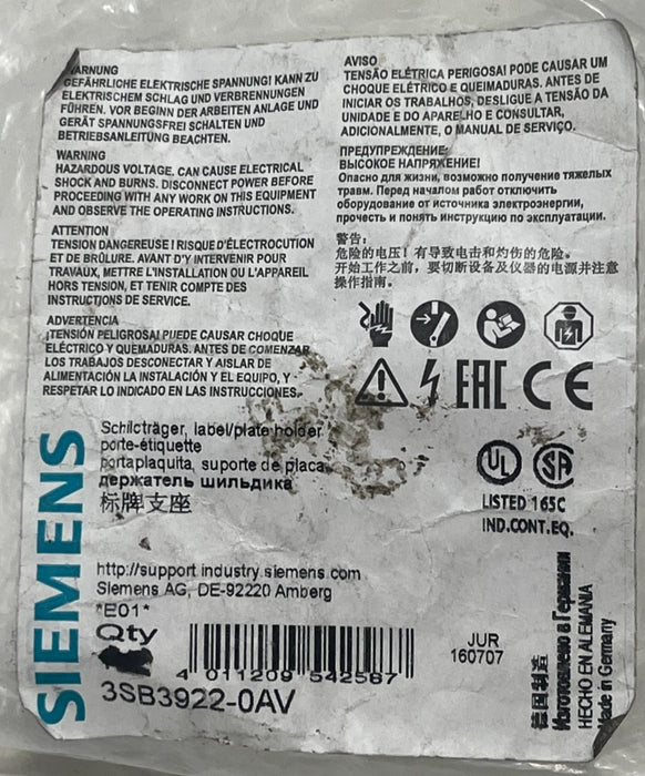 LOT OF 100 Siemens 3SB3922-0AV Label Holder Plastic for 3SB3 Pushbuttons NSNP