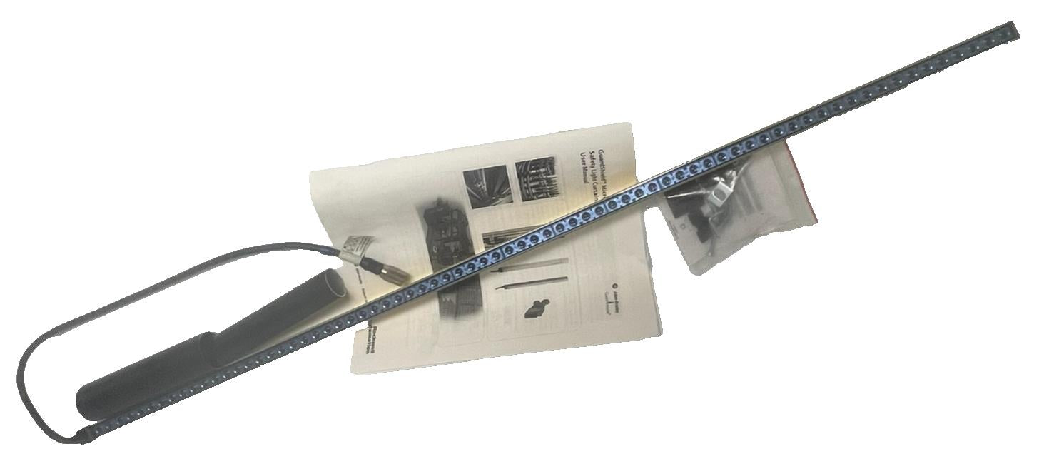 ALLEN BRADLEY 445L-R4E0900FP SER A REV C Safety Light Curtain Transmitter 900mm