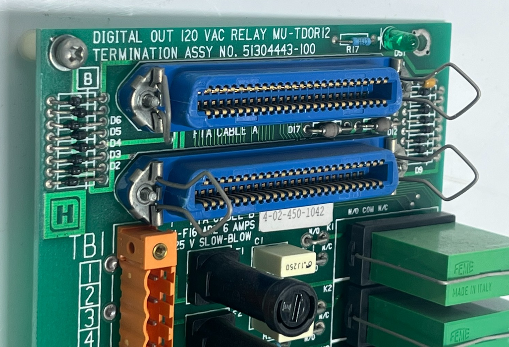 HONEYWELL 51304443-100 Relay Output Board w/ (16) 51190528-100 Relays TDC 3000