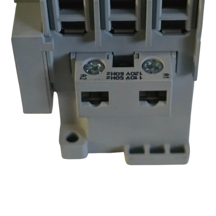 Allen Bradley 100-C37D10 /C 100-C IEC Contactor 3-P 37A 110/120VAC 1NO Aux Cont