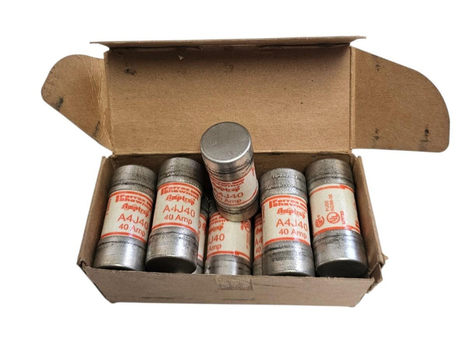 BOX OF 10 MERSEN FERRAZ SHAWMUT A4J40 AMP TRAP FUSES