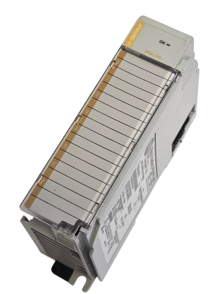 USED ALLEN BRADLEY 1769-OF8C /A COMPACT I/O OUTPUT MODULE SER. A F/W REV. 2.1