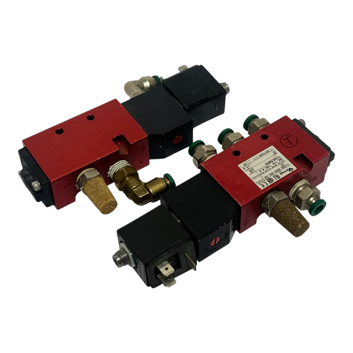 (2) Versa CSG-4302-HCL-DO-24 Pneumatic Solenoid Valves 24VDC 1/4" NPT 115 PSI