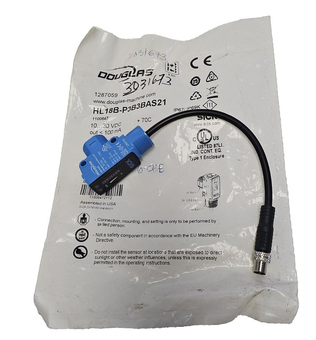 NEW SICK / DOUGLAS HL18B-P3B3BAS21 PHOTOELECTRIC SENSOR 1287059 (1100647)