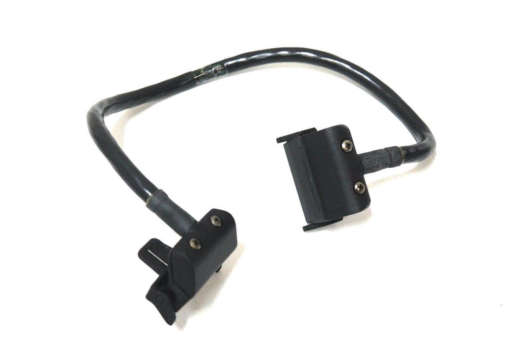 NEW GE FANUC IC200CBL105B CABLE I/O NON-SHIELDED 2 CONNECTORS .5M IC200CBL105