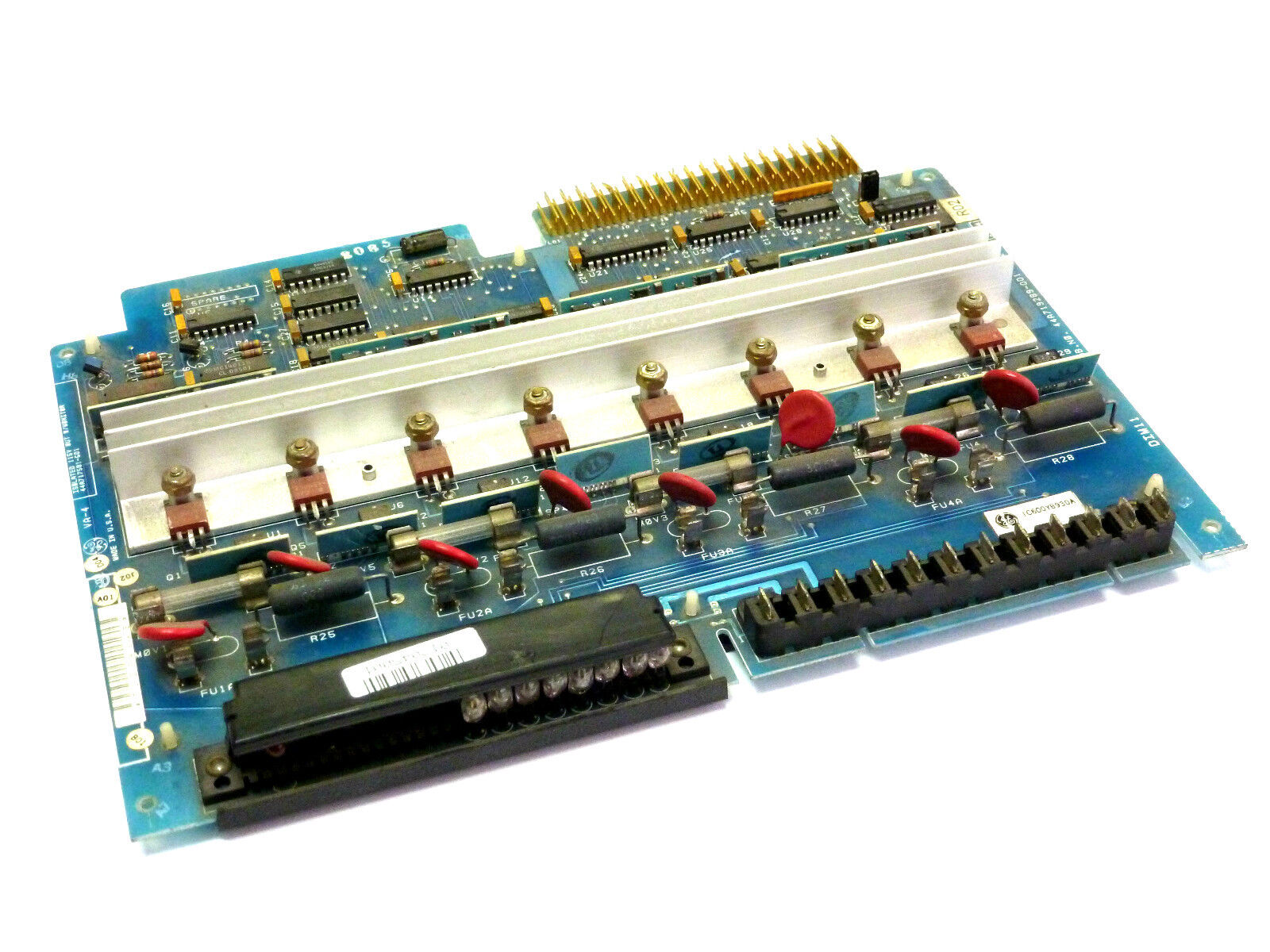 GE FANUC IC600YB930A OUTPUT MODULE