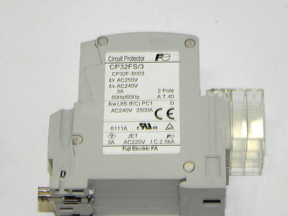 LOT OF 2 FUJI CP32FS/3 CIRCUIT BREAKERS 2P, 3A, 50/60HZ
