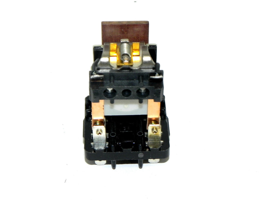 NEW GENERAL ELECTRIC 3S7505KH508A1 RELAY DPDT 230VAC 10AMP