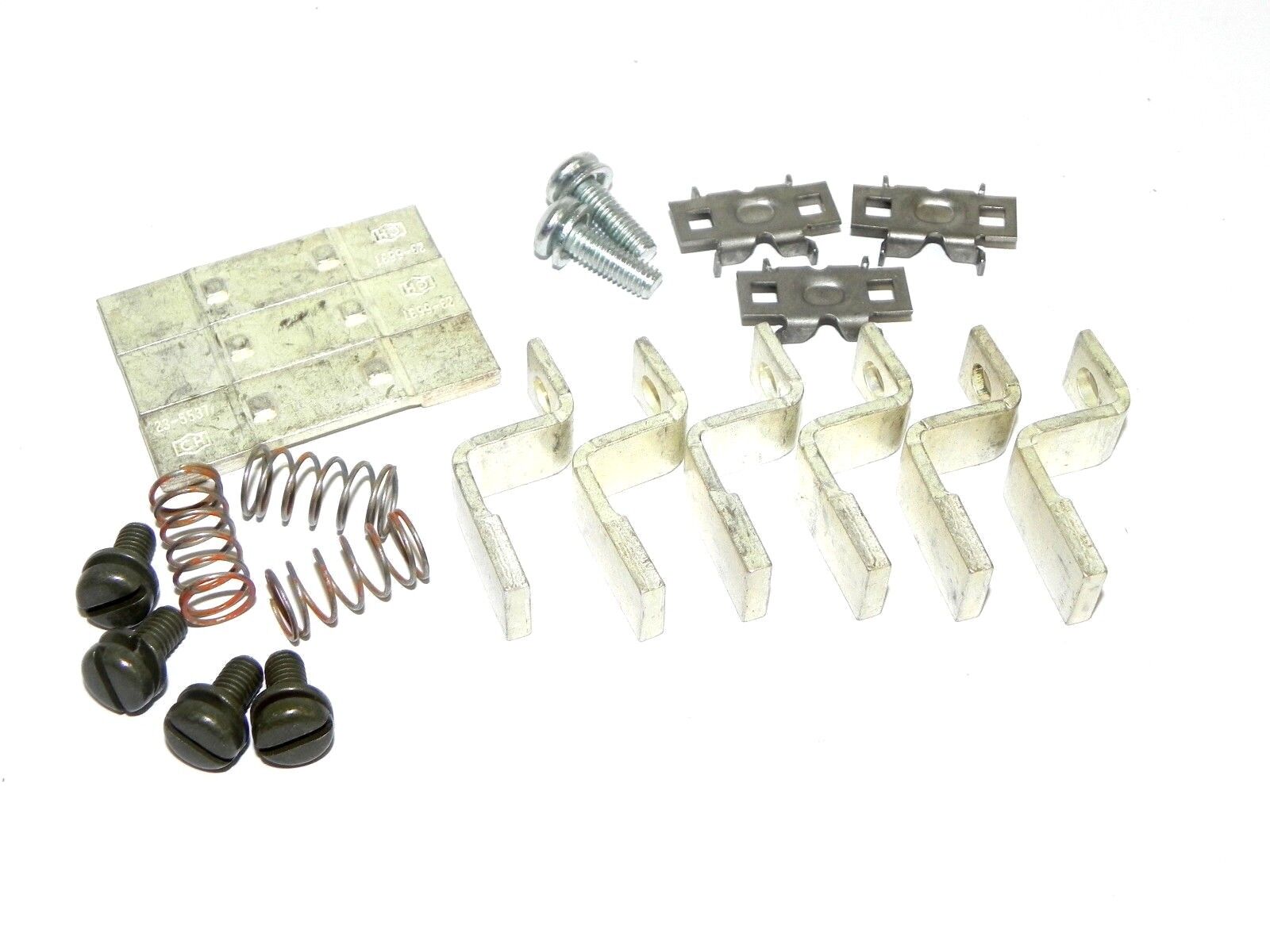 NEW CUTLER HAMMER 6-24-2 CONTACT KIT FOR SIZE 2 3 POLE CONTACTOR STARTER 6242