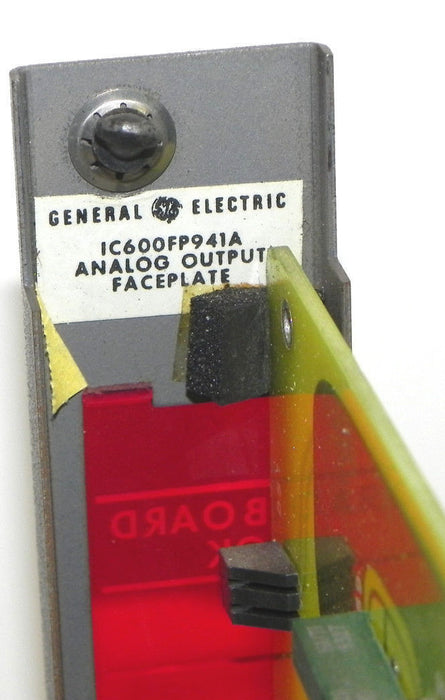 GE FANUC IC600YB942B OUTPUT MODULE 44A717106-010 W/ IC600FP941 FRONT COVER