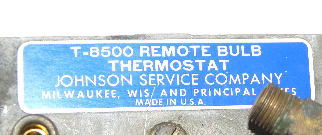 JOHNSON CONTROLS T-8500 REMOTE BULB THERMOSTAT T8500