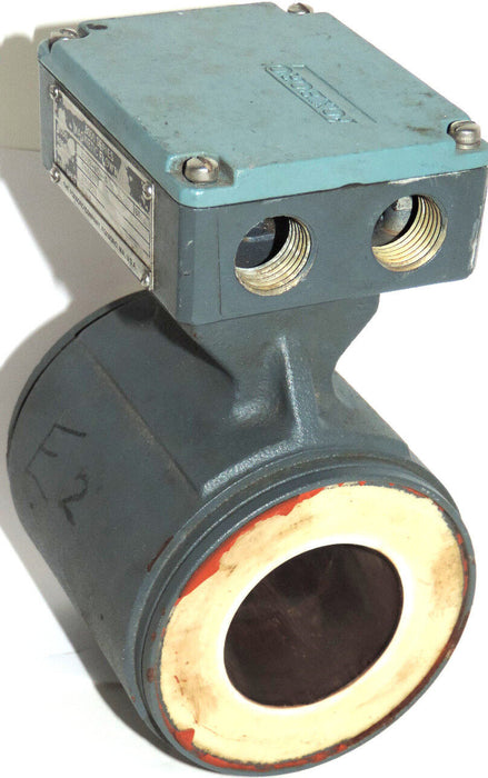 FOXBORO 8000 SERIES 8002-WCR-A ST: A MAGNETIC FLOW TUBE 2" INNER DIMENSION