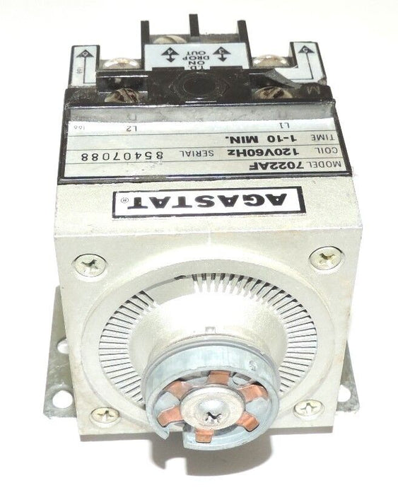 LOT OF 4 AGASTAT 7022AF TIME DELAY RELAYS, 120 V, 60 HZ, 1-10 MINUTES, W/O DIALS