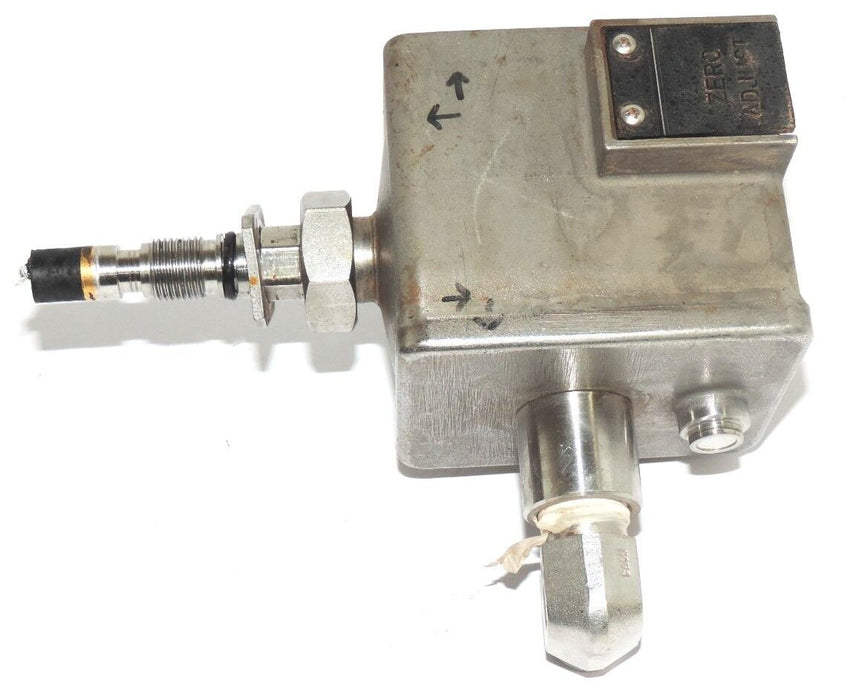 FOXBORO 821GH-ISCM2 ELECTRONIC TRANSMITTER W/ D0139GLCM/821GH, D0139GL