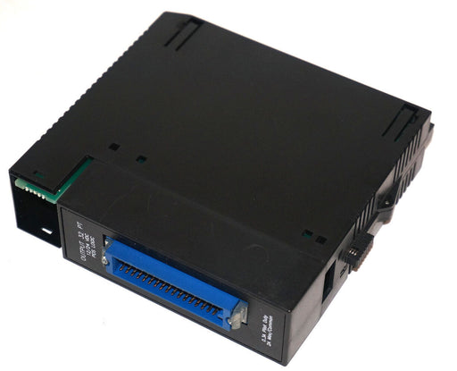 GE FANUC IC693MDL751CA OUTPUT MODULE 32 PT. POSITIVE LOGIC