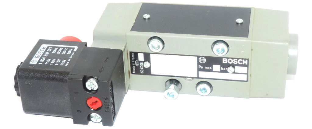 NEW BOSCH 0820024028 DIRECTIONAL CONTROL VALVE, 024025, 10-BAR, 0 820 024 028