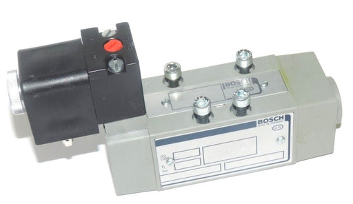 NEW BOSCH 0820024029 DIR. CONTROL VALVE 0 820 024 029 W/ 1 824 210 223 COIL