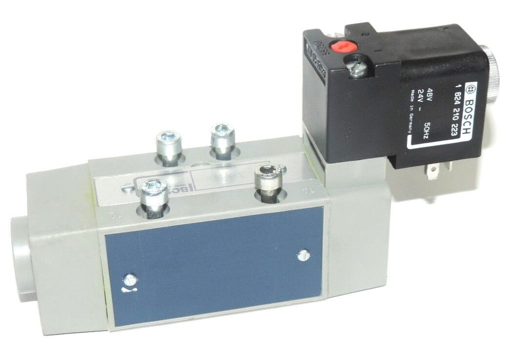 NEW BOSCH 0820024029 DIR. CONTROL VALVE 0 820 024 029 W/ 1 824 210 223 COIL