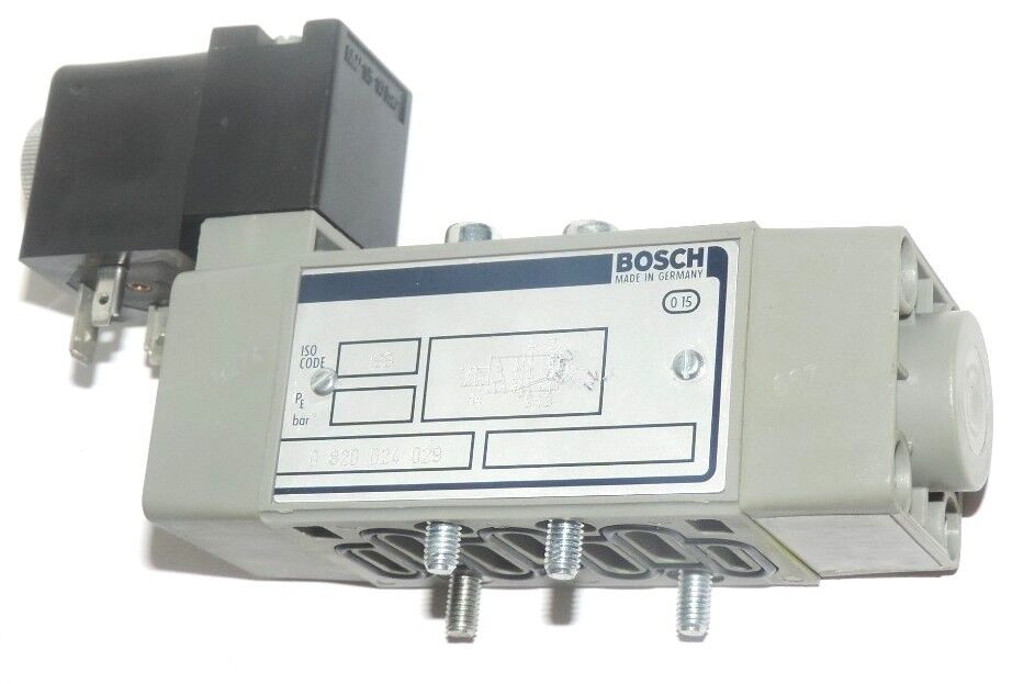 NEW BOSCH 0820024029 DIR. CONTROL VALVE 0 820 024 029 W/ 1 824 210 223 COIL