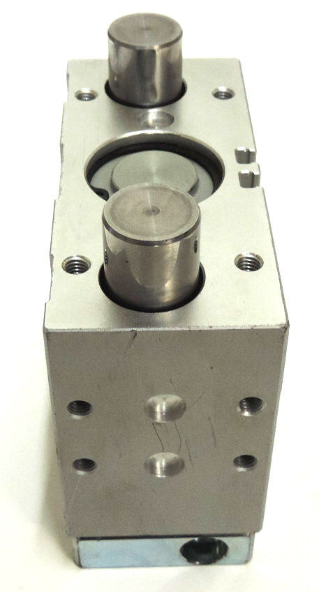 NEW FESTO DFM-32-25-P-A-GF GUIDED CYLINER 25MM STROKE 32MM BORE 10BAR